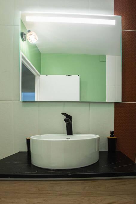 *Cosy Home 20' Paris 25' Disney - Free Wifi* Villiers-sur-Marne Exterior foto